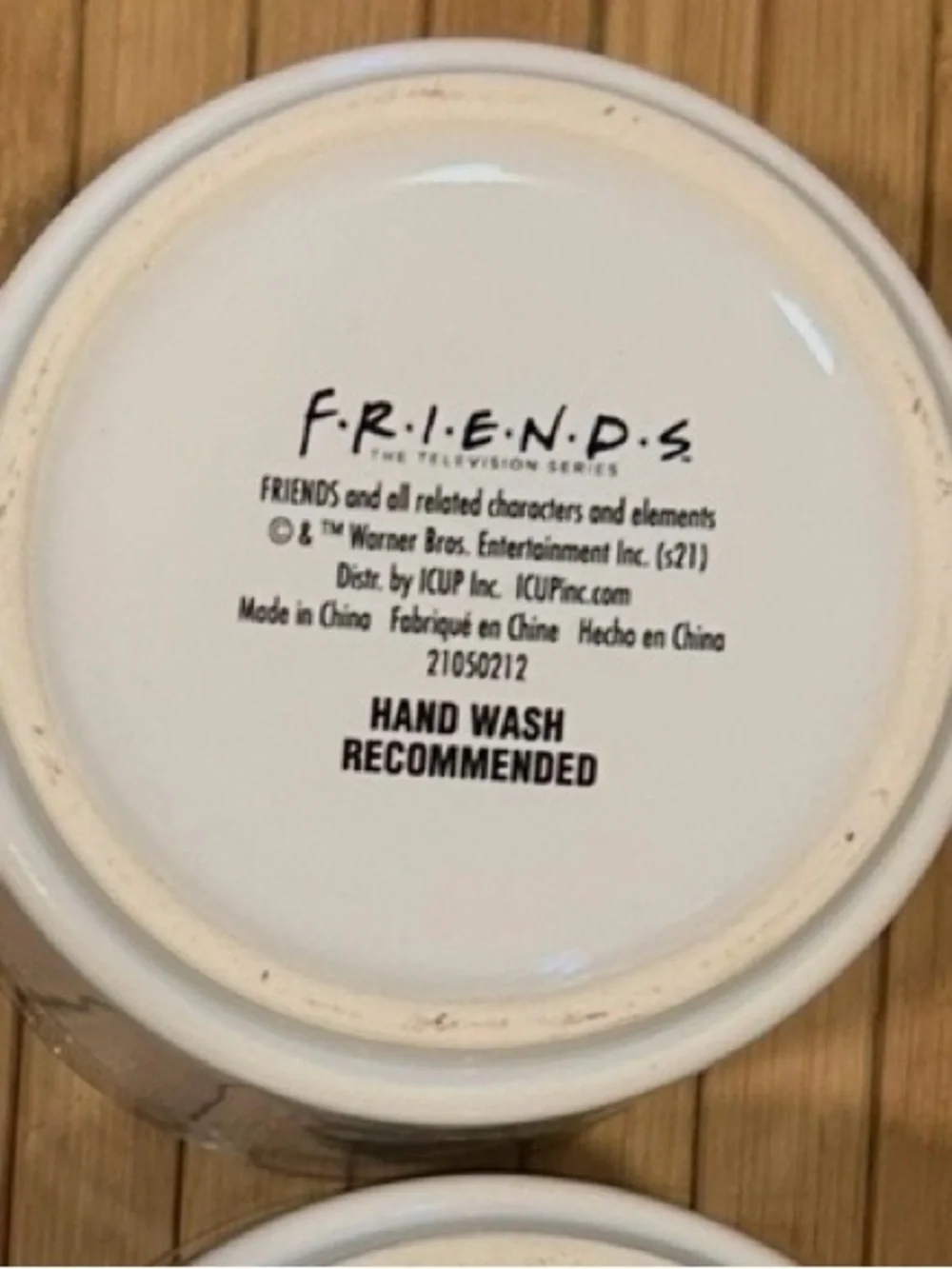 Friends - Ross Chandler Rachel Phoebe Stackable Coffee Tea Mugs W/ Storage Stand